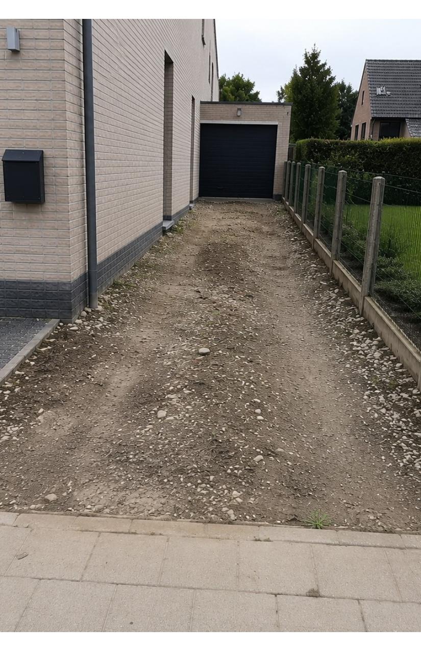 Voor foto van oprit vóór aanleg door OZ Tech — realisatie 5